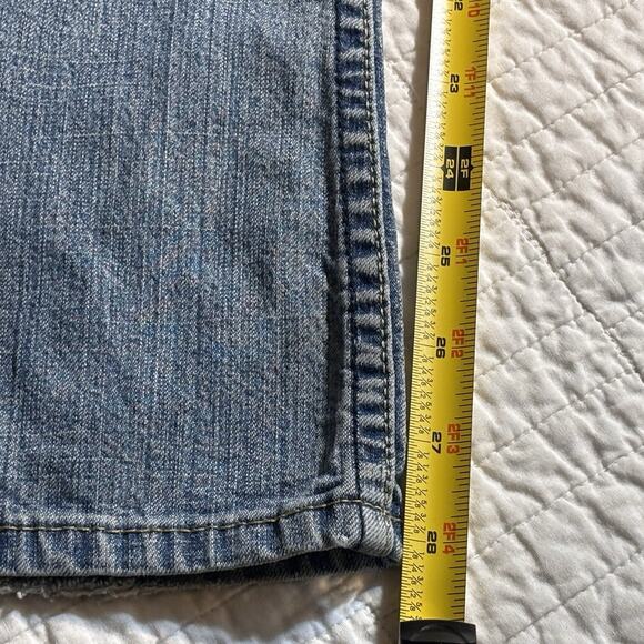 GOOD PREOWNED Signature by Levi Strauss Misses 10 Short Low Rise Bootcut Jeans - Picture 5 of 6